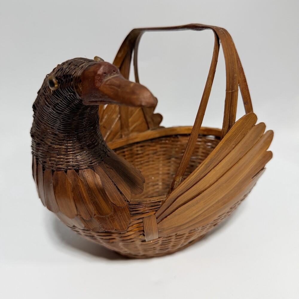 Vintage Duck Goose Basket Brown Wicker Rattan Wood Handle 10" Boho Granny